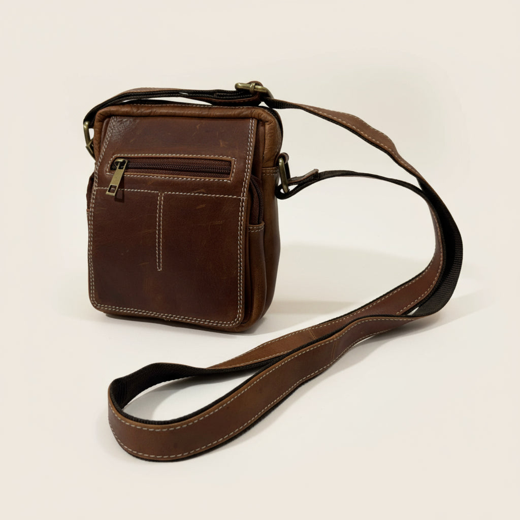 Unisex Oil Plup Tan Hunter Leather Sling Bag – Medium Size