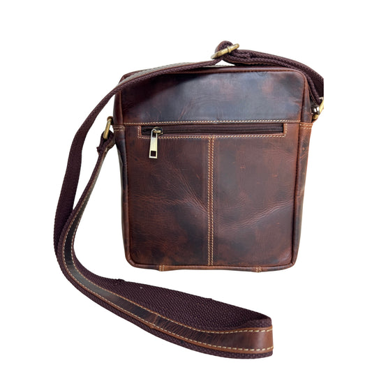 Unisex Oil Plup Leather Sling Bag – Medium Size